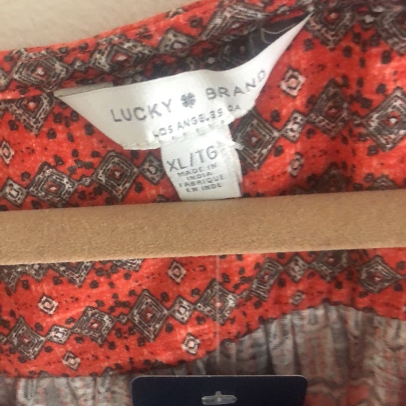 Lucky Brand Women’s Sleeveless Blouse - Picture 4 of 11